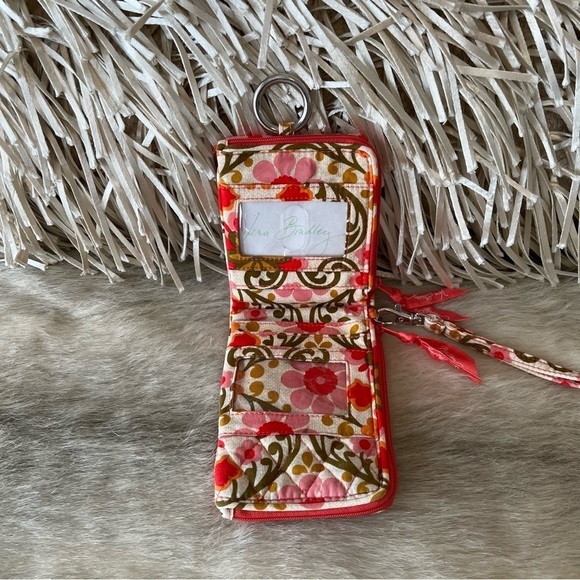 VERA BRADLEY Folkloric Double ID Wristlet Pink Green Floral Travel 2011 Lippies - Picture 4 of 13